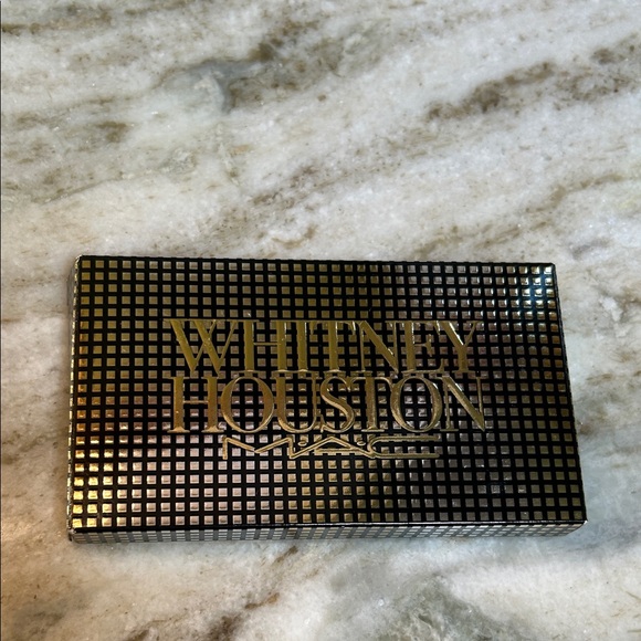 MAC WHITNEY HOUSTON EYESHADOW PALLET NIPPY EYES NEW BOX special edition - Picture 1 of 3